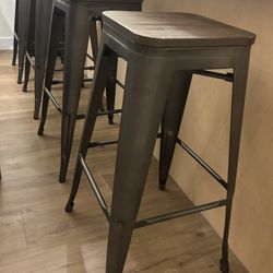 Four Kitchen/bar Stools, $20 If You Can Pick Up Tonight!