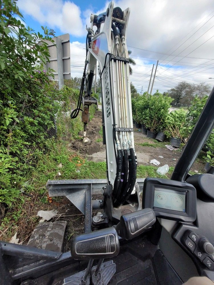 Excavator Bobcat