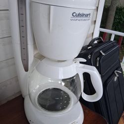 Cuisinart 8 Cup Coffee Pot Like New 