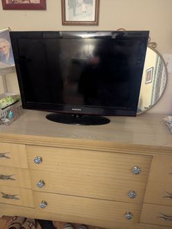 Samsung screen 30"TV