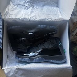 Jordan 11 Gamma Size 8.5