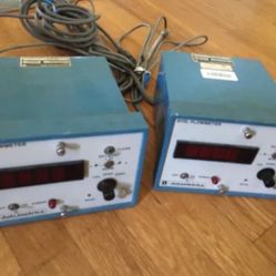 Lot Of 2 Datametrics Dresser 810L Flowmeter 