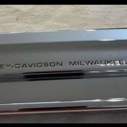 New-Harley Davidson Chrome Right Hand Side Saddlebag Latch Faceplate OEM part number 90601-93A