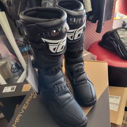 Fly racing motocross off-road boots size 9 brand new
