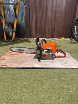 STIHL ms250 chainsaw