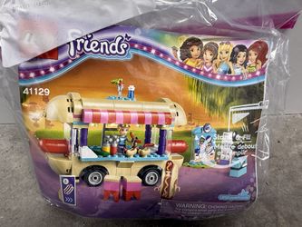 LEGO Friends: Amusement Park Hot Dog Van (41129) - Complete set w/ instructions.