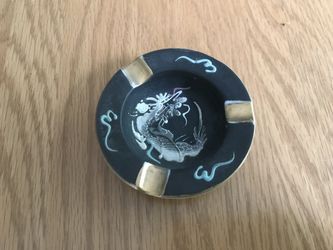 Japanese bas relief ashtray