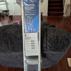 Aluminum crutches