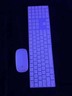 Apple Wireless mouse And keyboard