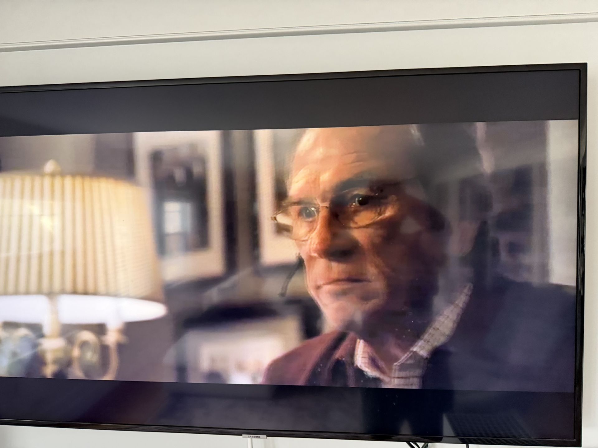 📺 Samsung 50” UHD 4K TV – Excellent Condition!