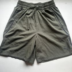 Puma shorts men’s S