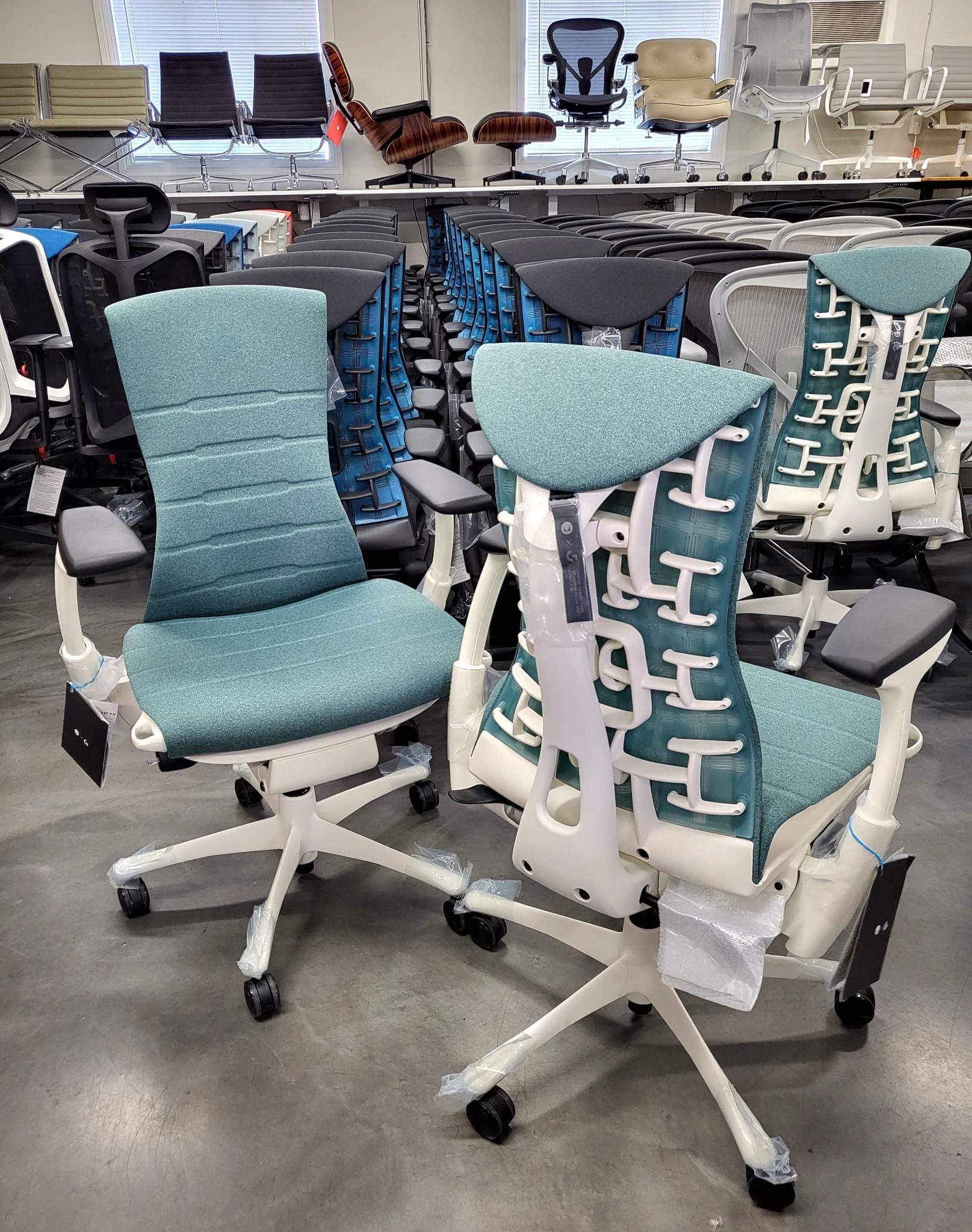 LARGEST INVENTORY OF HERMAN MILLER EMBODY CHAIRS STANDARD & LOGITECH ALL IN STOCK PICK-UP🔥DELIVERY🔥SHIPPING🔥 GUARANTEED LOWEST PRICES🔥
