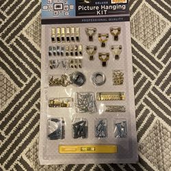 Deluxe Picture Hanging Kit