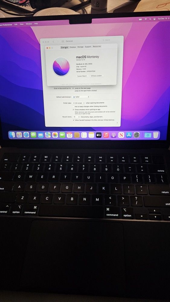 2022 MacBook Air M2, 8gb, 256gb
