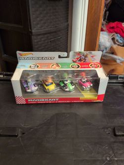Hot Wheels Mario Kart 4 Pack