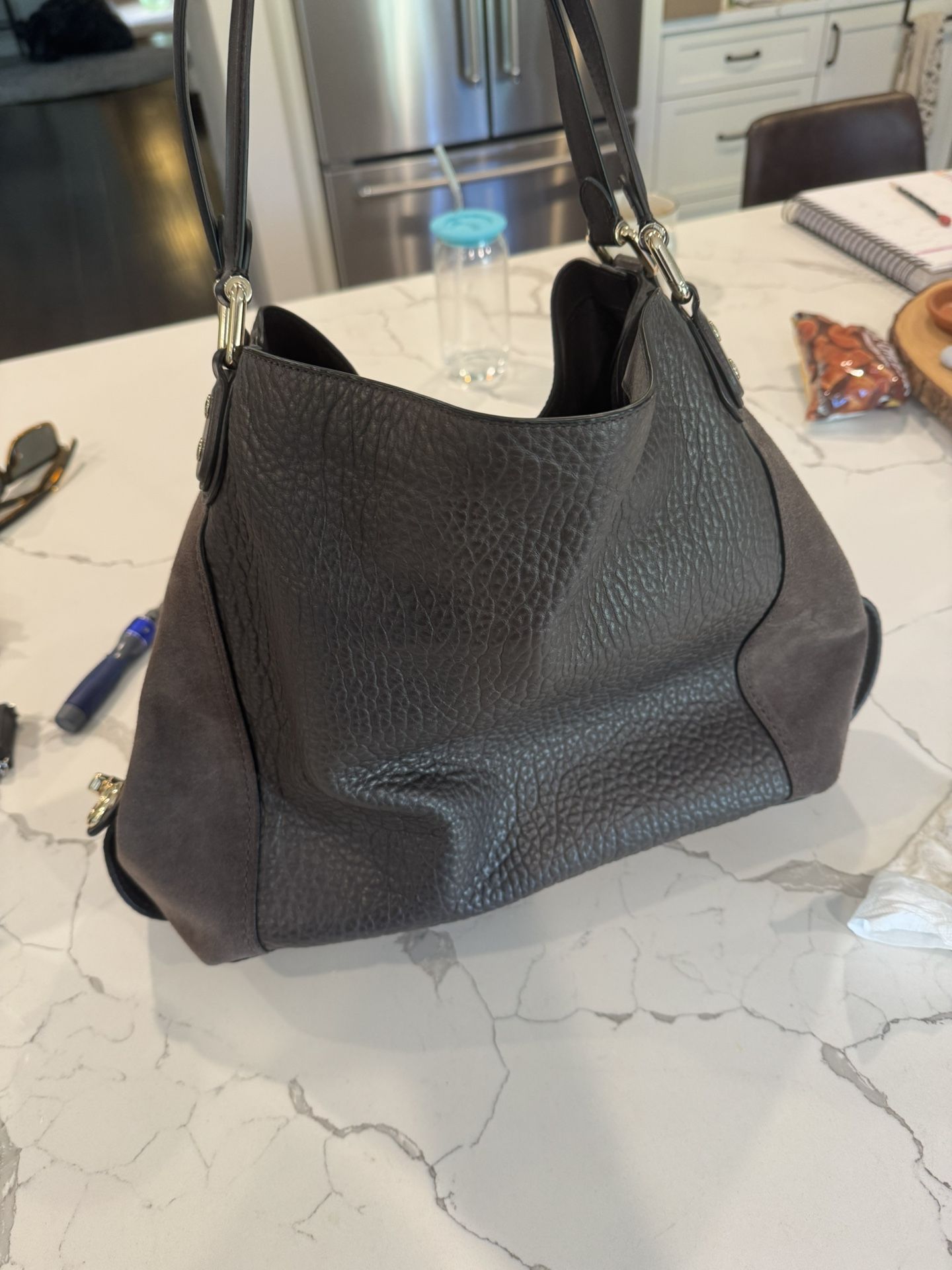 5 Pocket Leather, 3 Zipper Coach Bag