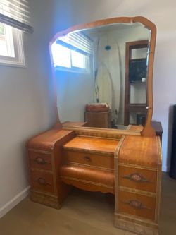 Vintage Wood Vanity Dresser with Mirror
