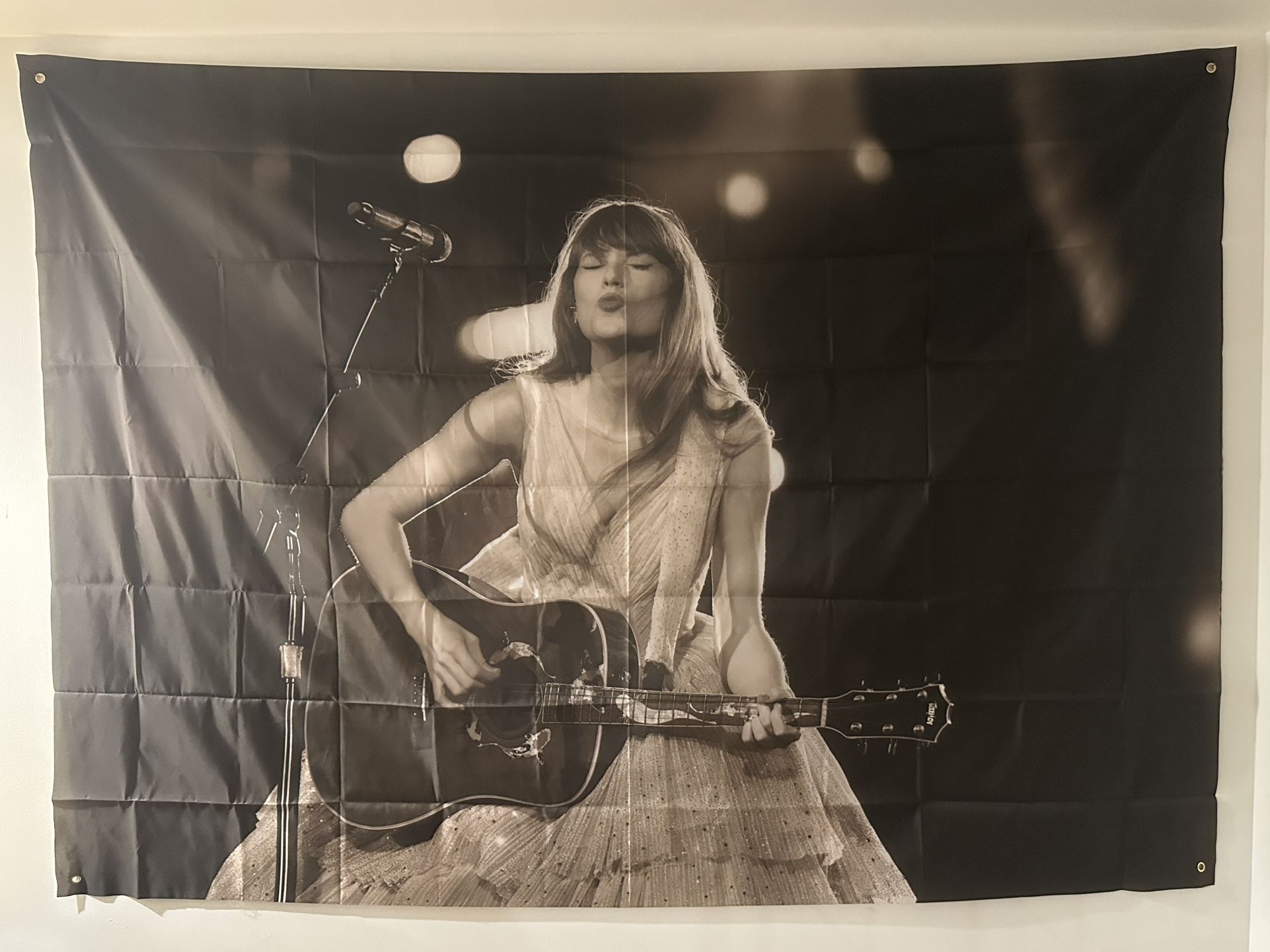 Large Taylor Swift Wall Tapestry/Poster