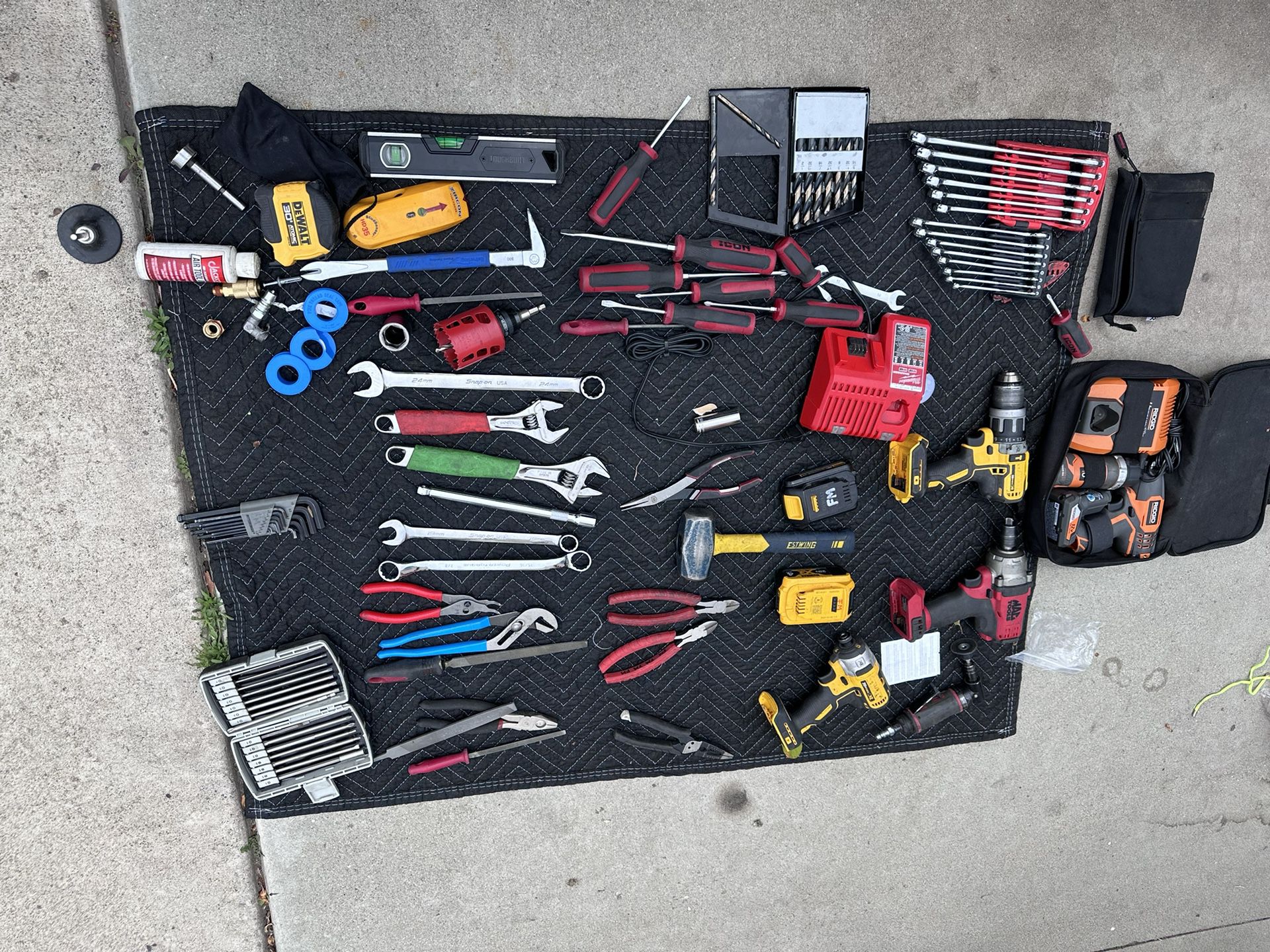 Brand Name Tools, mac Tools, Snapon Tools,  All In The Pics . No Low Ballers
