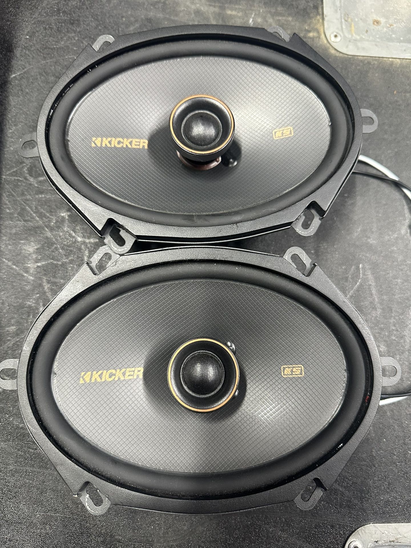 Kicker KSC680 6x8 Car Audio Speakers