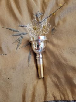 Nice Vincent Bach Trombone Mouthpiece