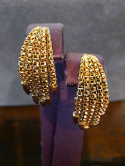 Italy 18K Yellow Gold Multi-Row Textured Mesh Spiked Tassel Omega Post Earrings Vintage