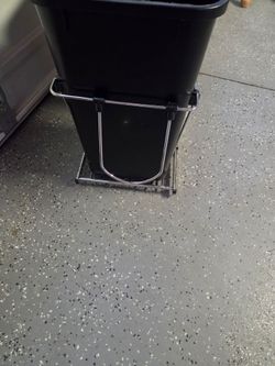 Under cabinete, sink,  trash can rail