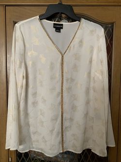 Liz Claiborne Women’s Blouse never worn 