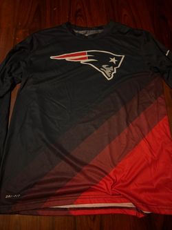 Nike Dri-FIT New England Patriots Long Sleeve Shirt size L adult