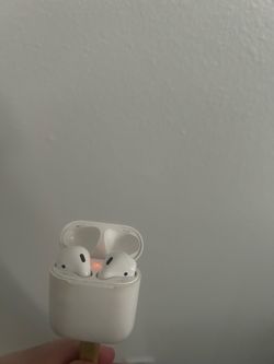 AirPods