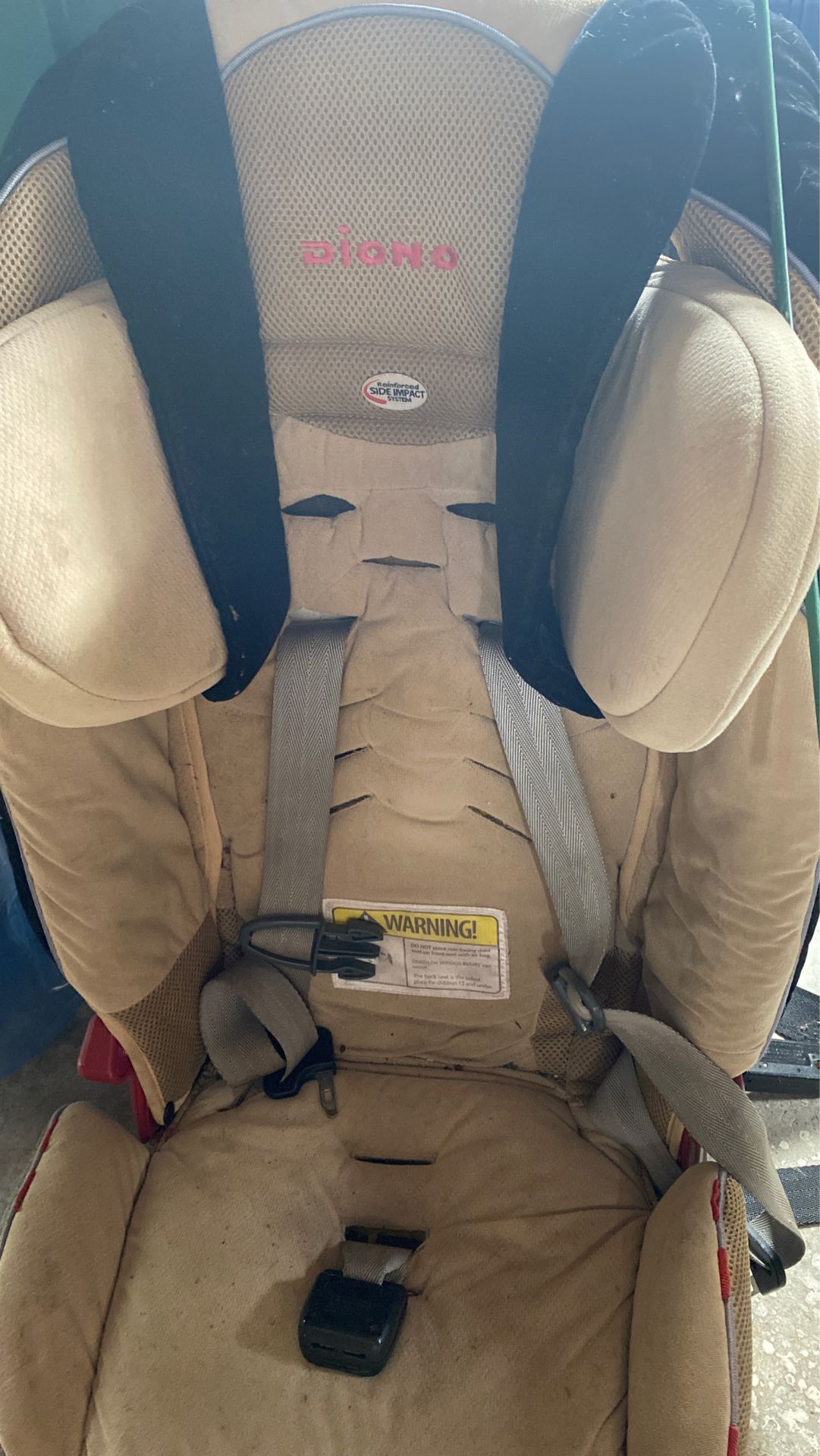 Used car seat Diona