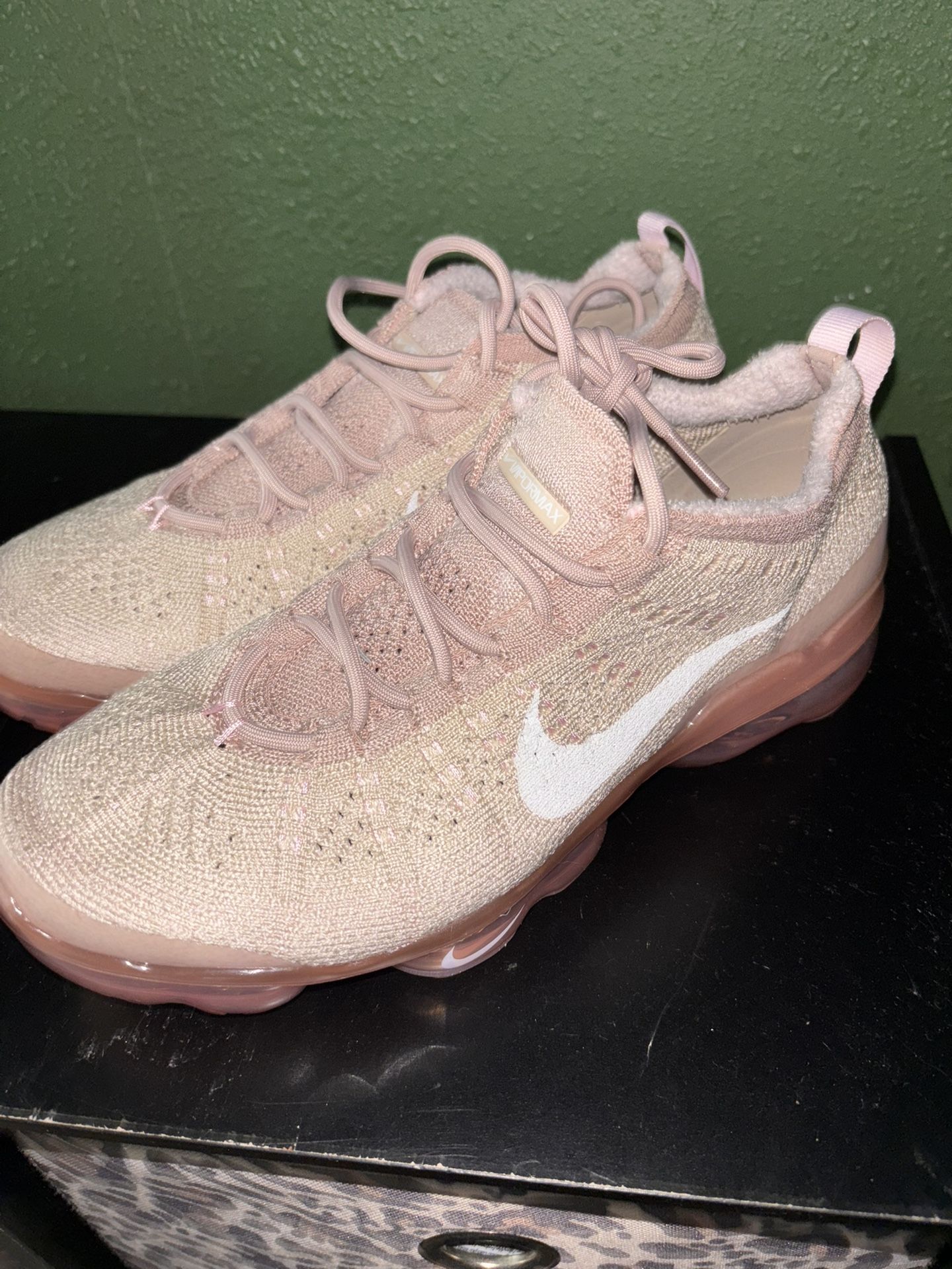 Women Vapor Max