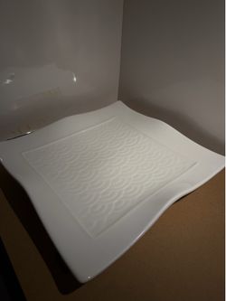 White porcelain plate