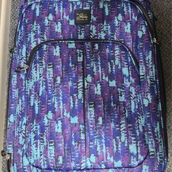 Skyway Oasis 2.0 Softside 4 Wheel Spinner Luggage 28x18