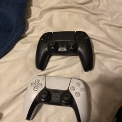 Two Ps5 Controllers Both Are Charged and Work With No Problem 