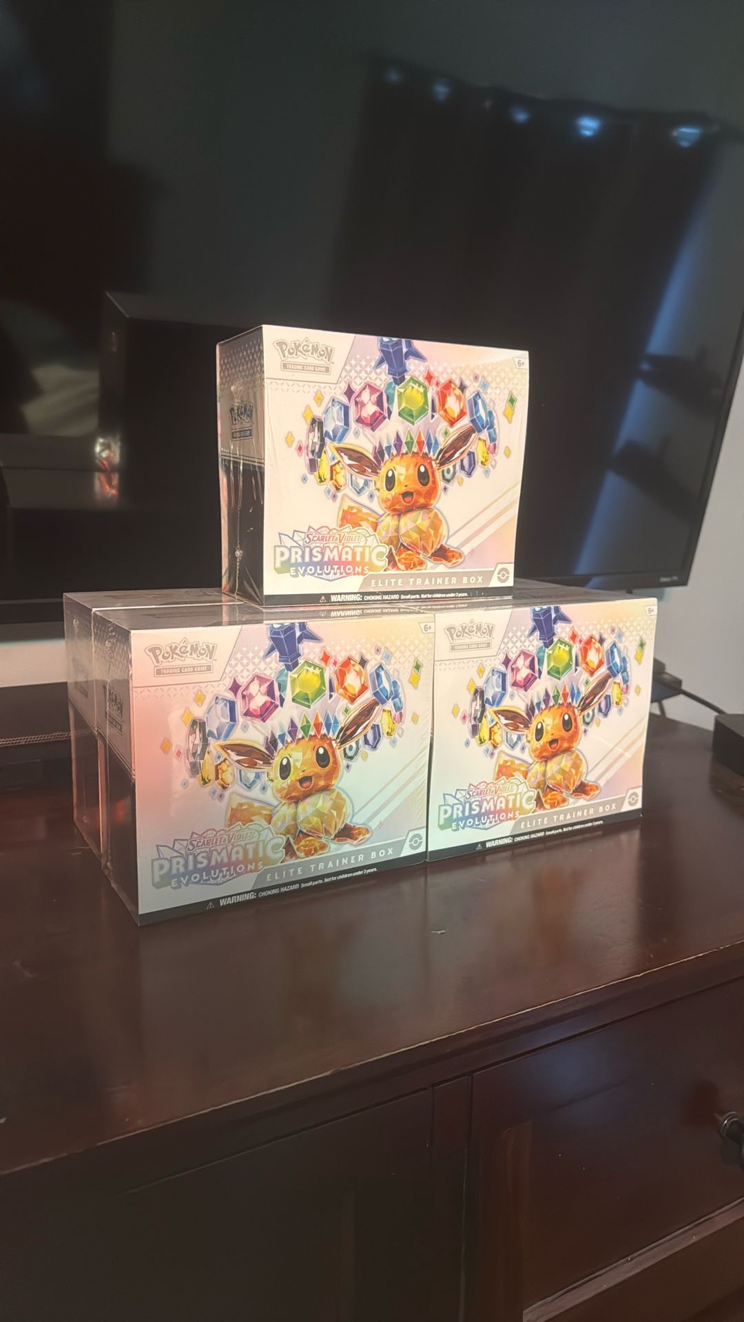 Pokemon Prismatic ETB