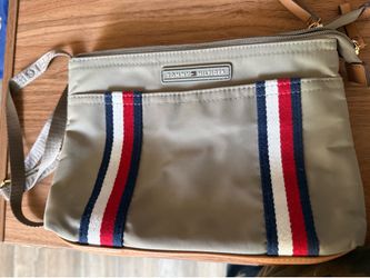 Tommy Hilfiger cross body