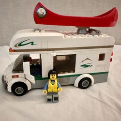 LEGO City 60057 Camper Van