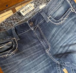 Real woman Ariat jeans