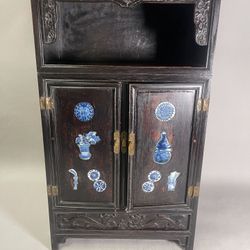19th Century Chinese Antique Zitan Mini Cabinet with Blue/White Porcelain Tiles Inlay 