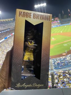 Kobe Bryant Bobblehead TRADE