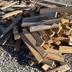 LUMBER 2x4’S FREE
