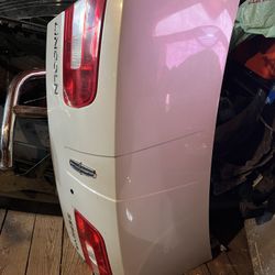 08 Lincolin MKZ Trunk 
