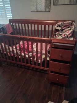 Solid wood crip good condition