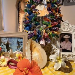 Forever Keepsake Lei For Any Occasion
