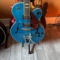 Gretsch Streamliner With bigsby 