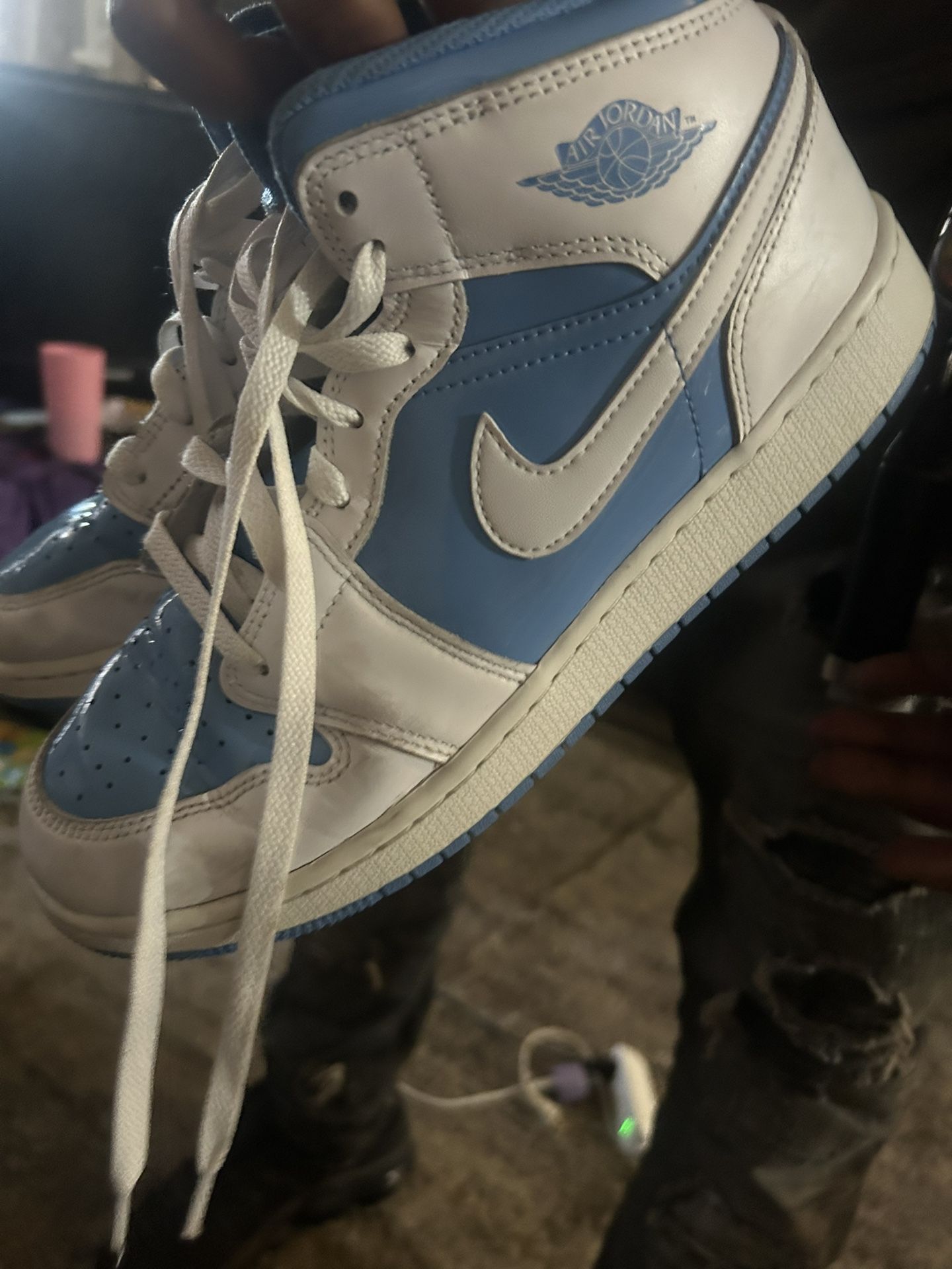 jordan 1 mid legend blue