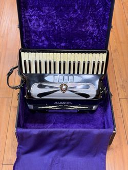 Cantino Accordion With Case Italy