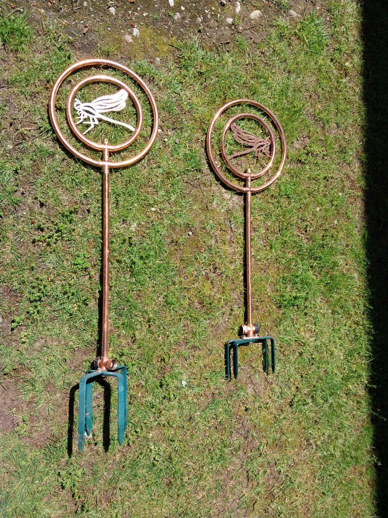 
Copper Dragonfly Garden / Lawn- Water Sprinkler