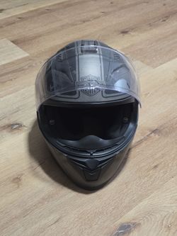 Harley-Davidson Motorcycle Helmet with Cardo Pack Talk